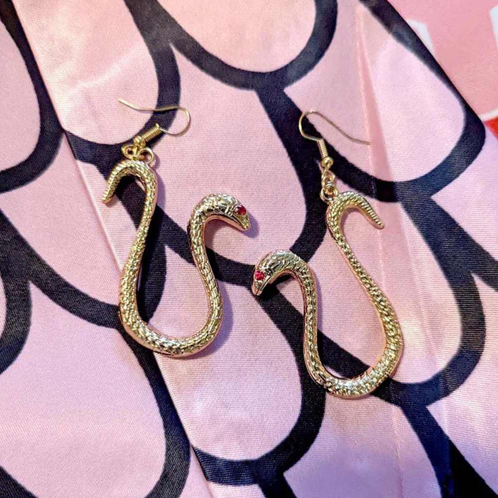 One Piece Costumes Boa Hancock Cosplay Dress Full Outfit with Snake Earrings for Women - Image 4
